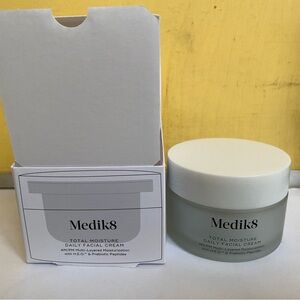Medik8 Total Moisture Daily Facial Cream brand new in box 1.6 Oz